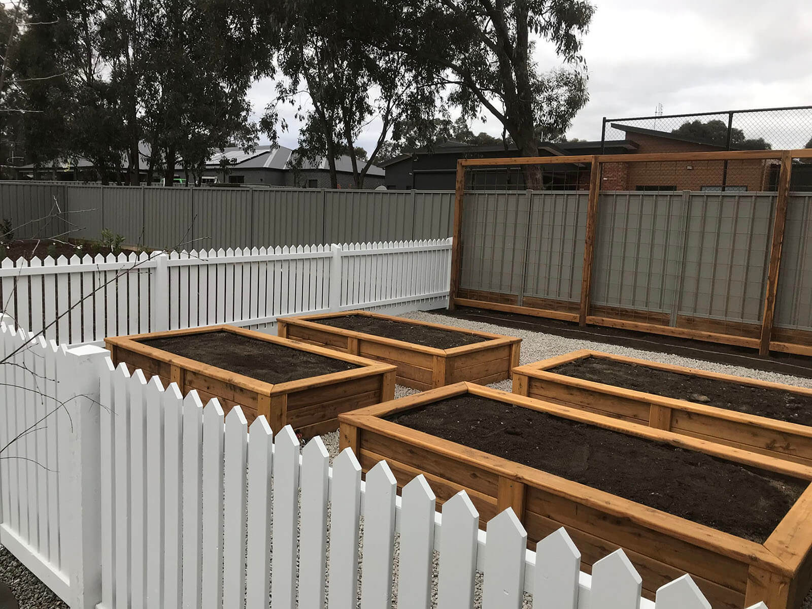 Outdoor Edge Landscapes Daylesford Paving Deck